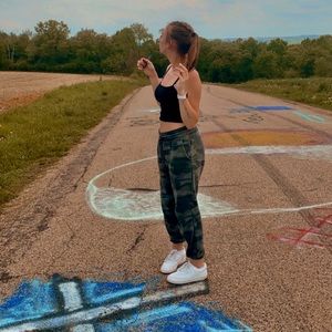 Meet your Posher, Samantha